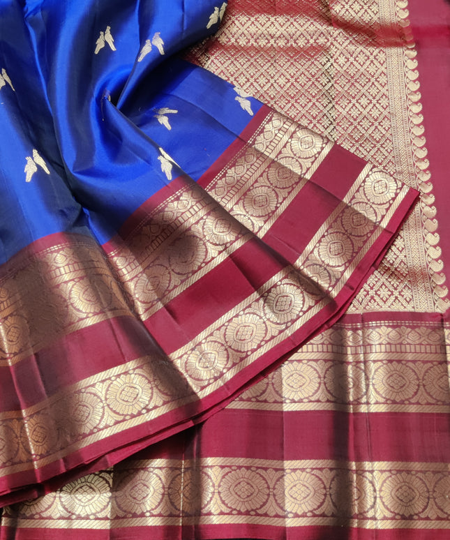 Kanchi Vintage Handloom Pattu Saree - KMP23