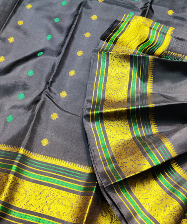 Kanjivaram Resham Silk Saree - KMP1538