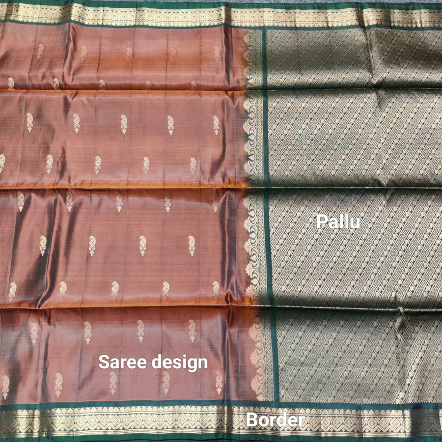 Vintage Lightweight small border pattu - LWP427