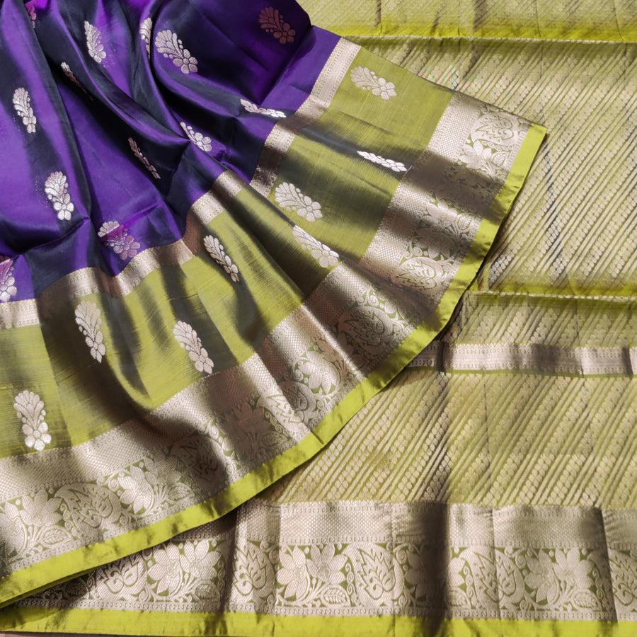 Lightweight pattu Scurt Border Saree - LWP3029