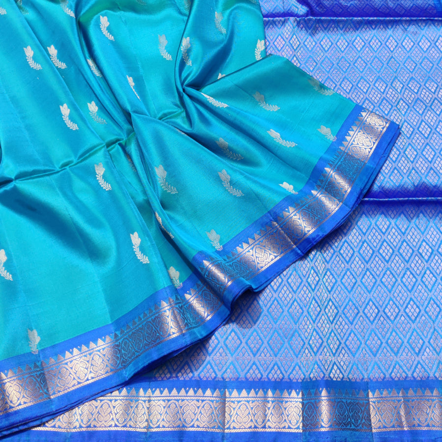 Vintage Lightweight small border pattu - LWP426