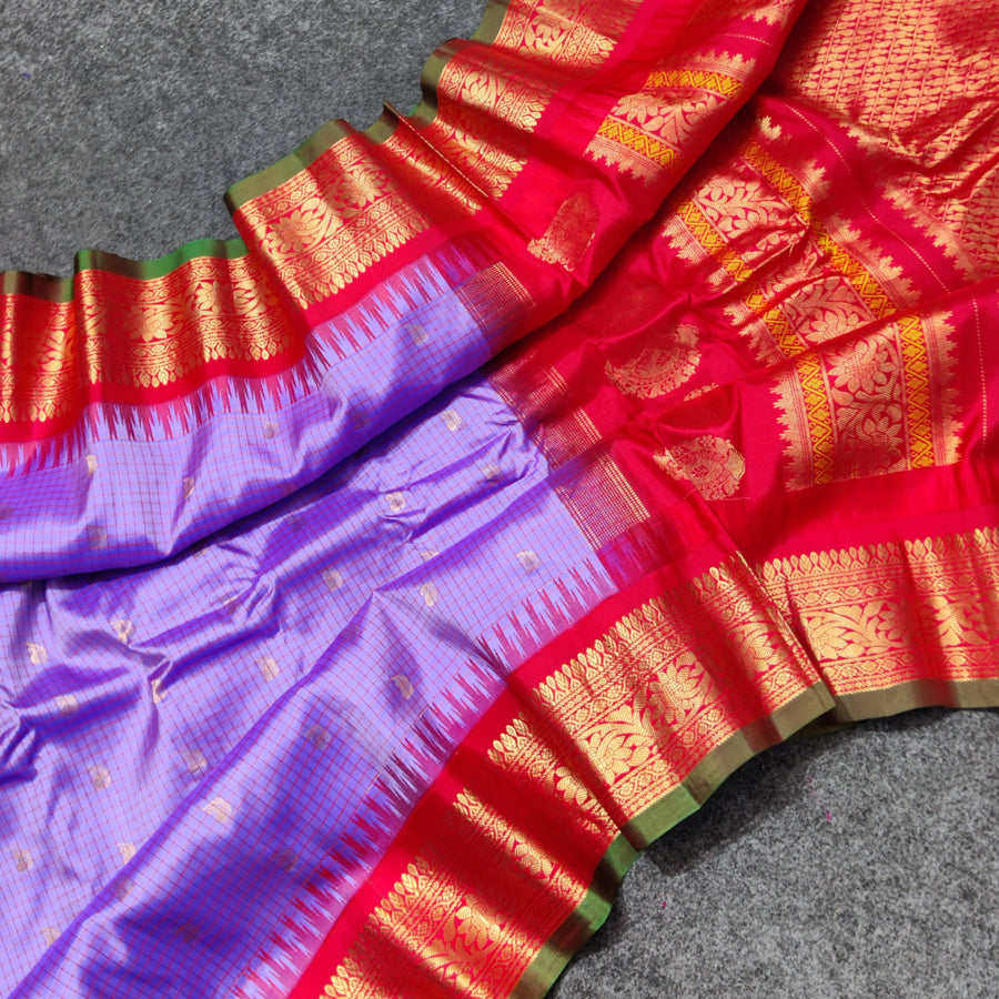 Gadwal check design pure silk- GPS09