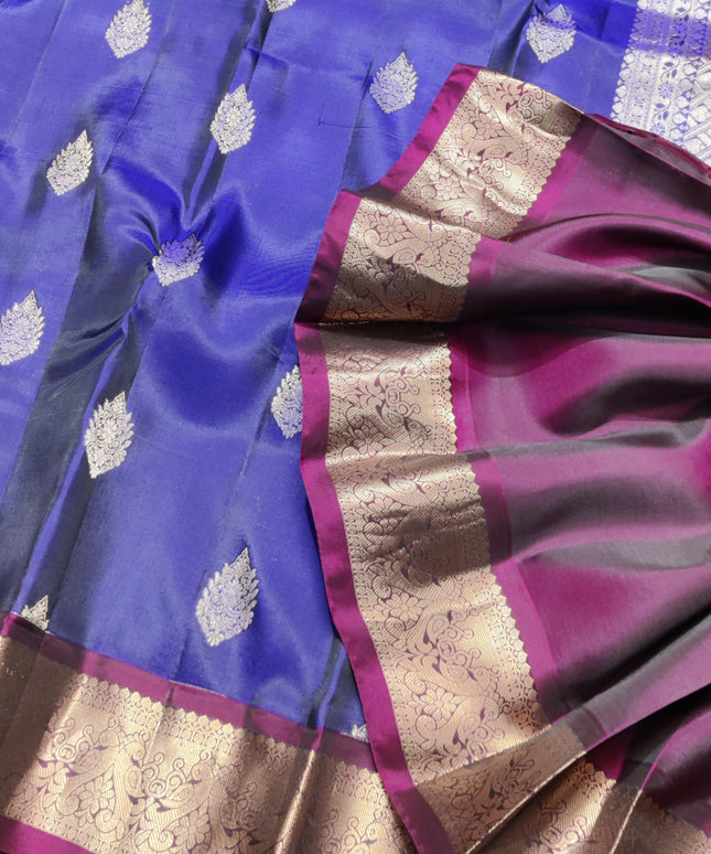 Kanchi pattu Small border saree - KMP94