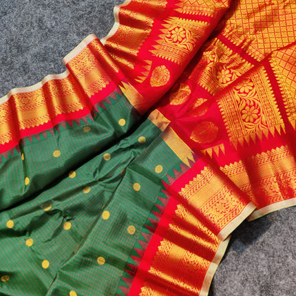 Gadwal Pure silk check Saree - GPS189