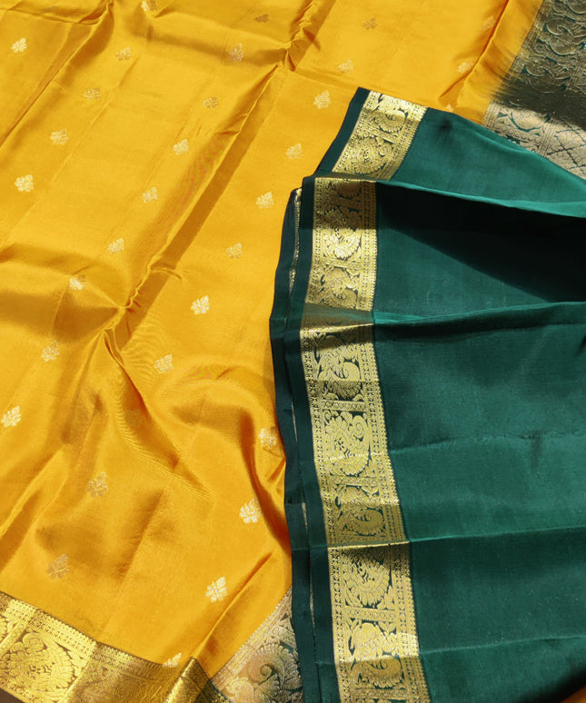 Kanchipattu small border saree - KMP210