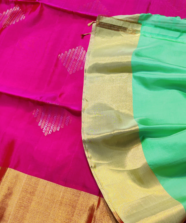 Uppada Lightweight Pattu - LWP2080