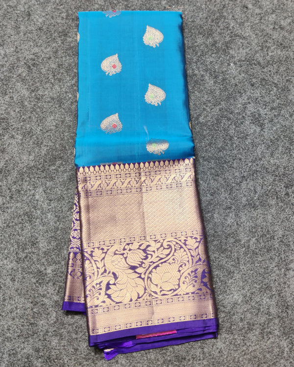 Kanchi Vintage Gap border pattu - KMP243