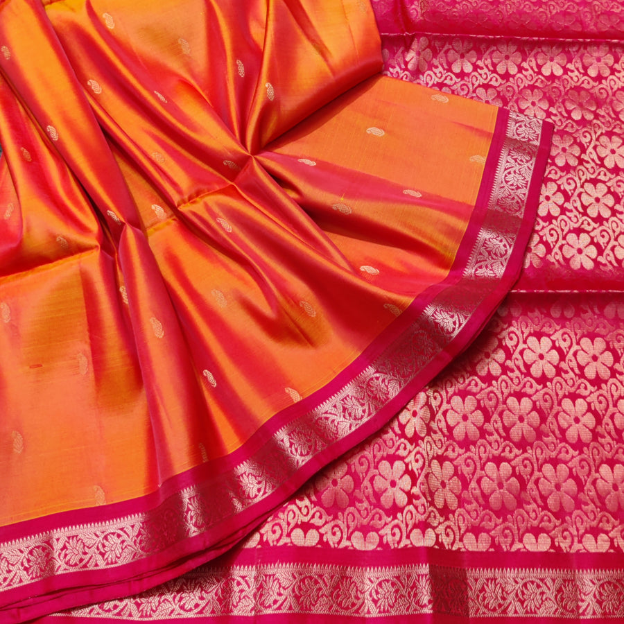 Vintage Lightweight small border pattu - LWP428