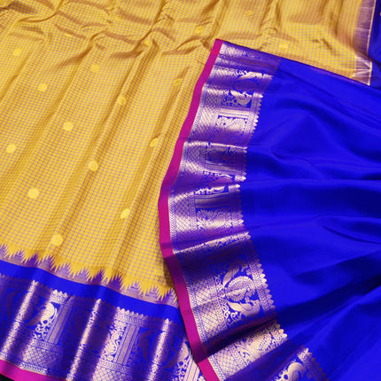 Gadwal Pure silk check Saree - GPS30