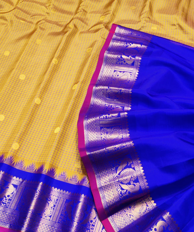 Gadwal Pure silk check Saree - GPS30