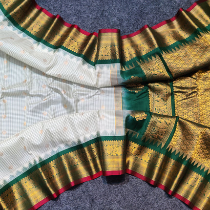 Gadwal Pure silk check Saree - GPS26