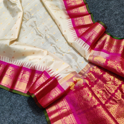 Gadwal small border Pure Silk saree - GPS187