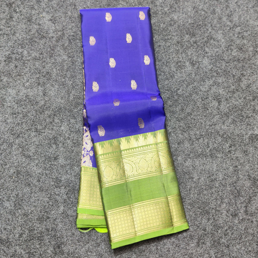 Kanchi Vintage Gap border pattu - KMP216