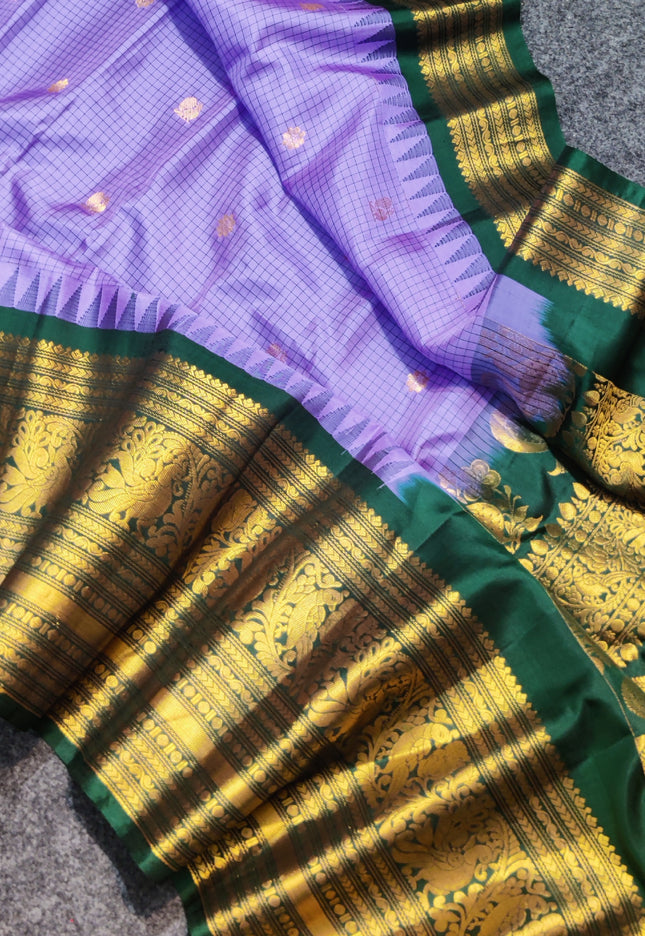 Gadwal Pure silk check Saree - GPS175
