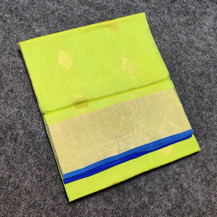 Lightweight Pattu saree - LWP207