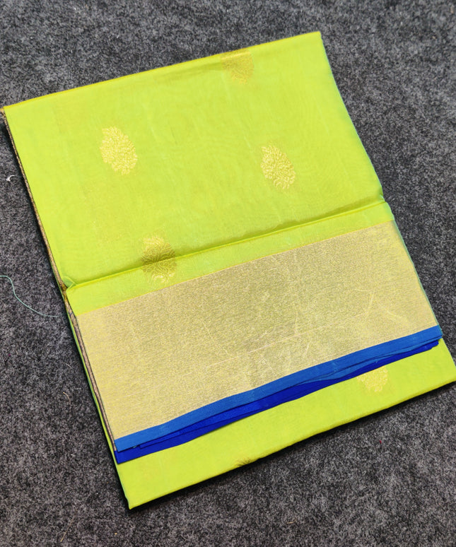 Lightweight Pattu saree - LWP207