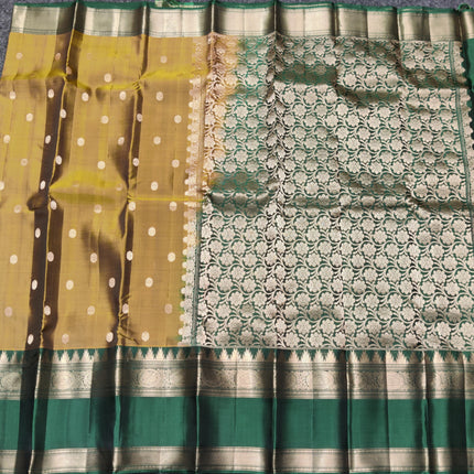 Kanchi Vintage Handloom Pattu Saree - KMP28