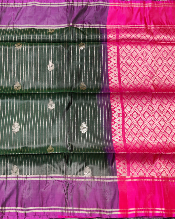 Uppada Lightweight Pattu - LWP1142 alternate view