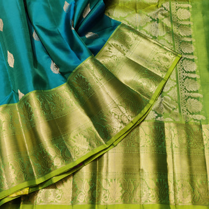 Kanchi Vintage Small border pattu - KMP166
