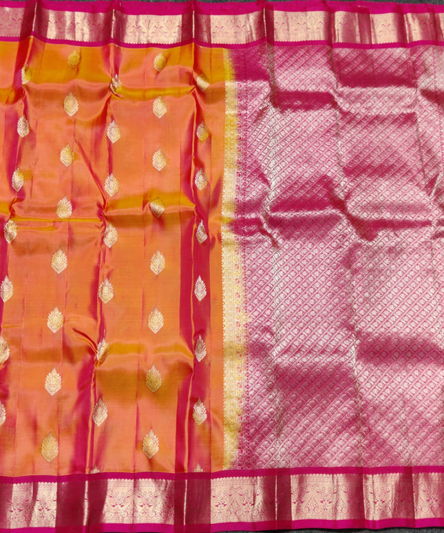 Kanchi pattu Small border saree - KMP95