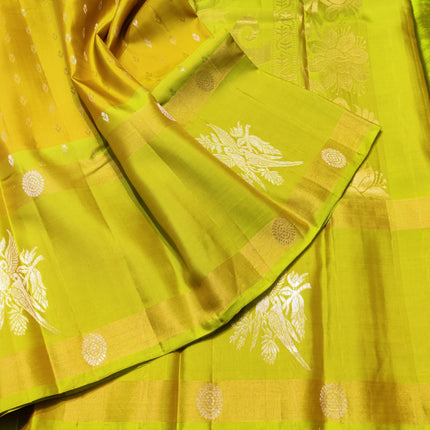 Lightweight Pattu Scurt Border Saree - LWP1077