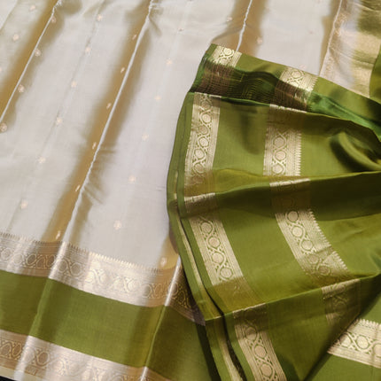 Kanchi Handloom Vintage Gap Border - KMP34