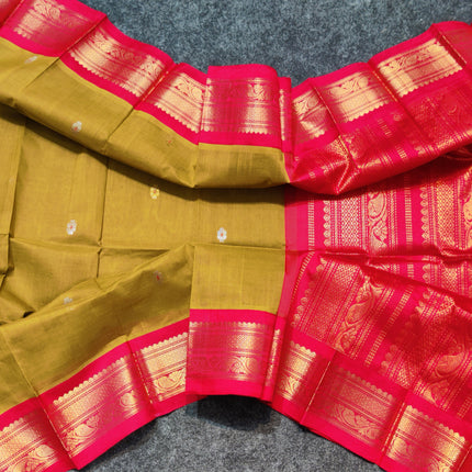 Gadwal Sico Silk Saree - GS44