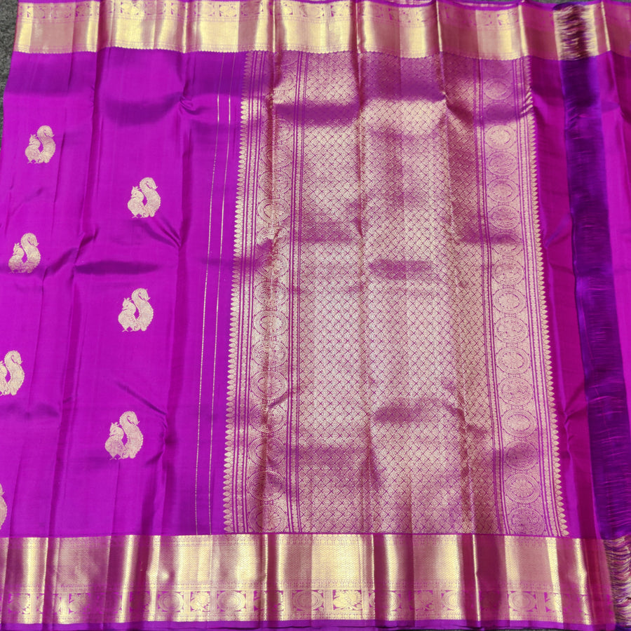 Kanchi Vintage Handloom Pattu Saree - KMP106