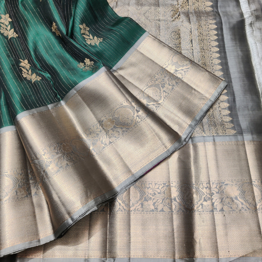 Kanchi Vintage Gap border pattu - KMP340