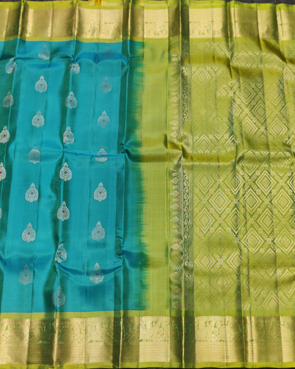 Kanchi Vintage pattu - KMP299 alternate view