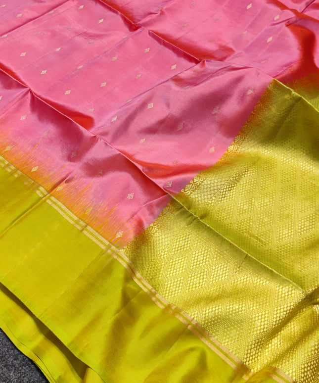 Soft Handloom Pure silk saree - SFT502