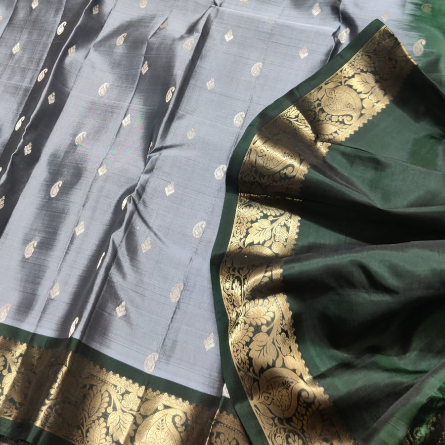 Kanchi Handloom pattu Saree - KMP3136