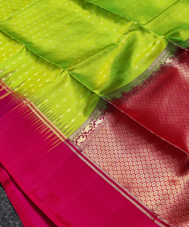 Soft Handloom Pure silk saree - SFT503