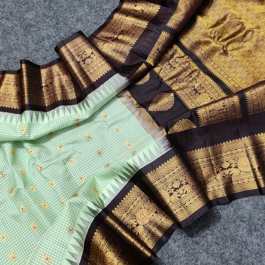 Gadwal check design pure silk- GPS24