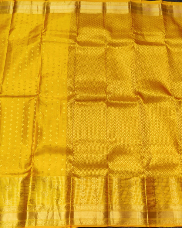 Kanchi pure vintage silk Saree - KMP3008 alternate view