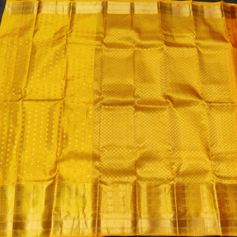 Kanchi pure vintage silk Saree - KMP3008