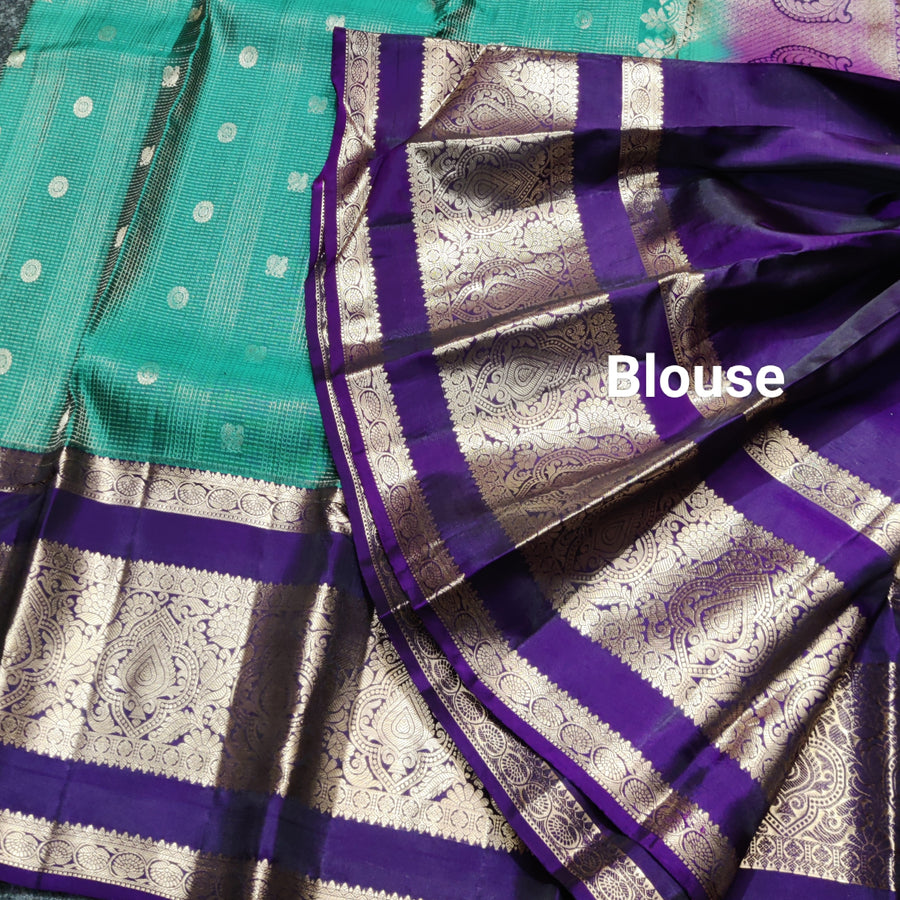 Kanchi Vintage Gap border pattu - KMP104