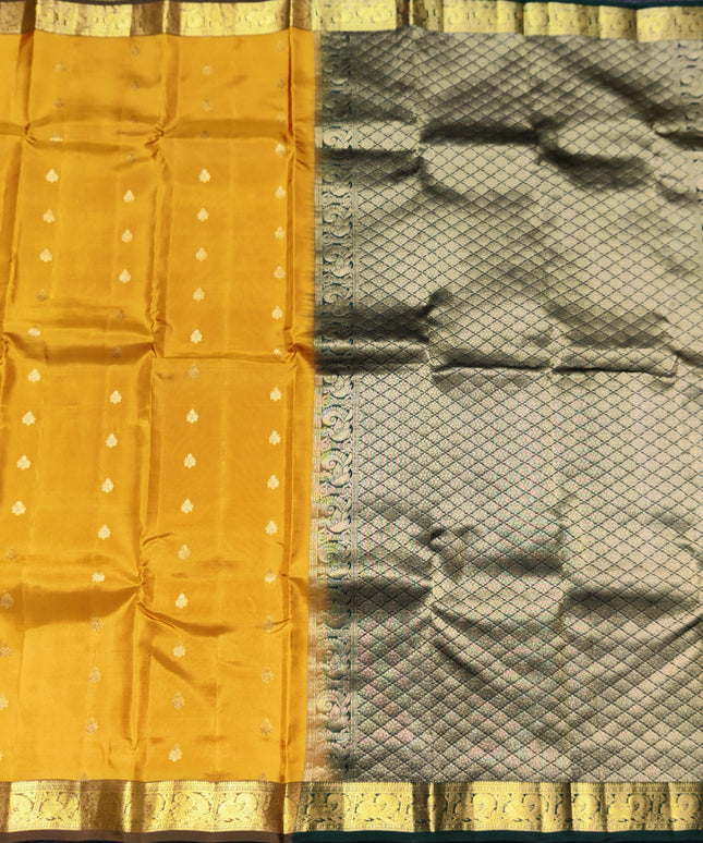 Kanchipattu small border saree - KMP210