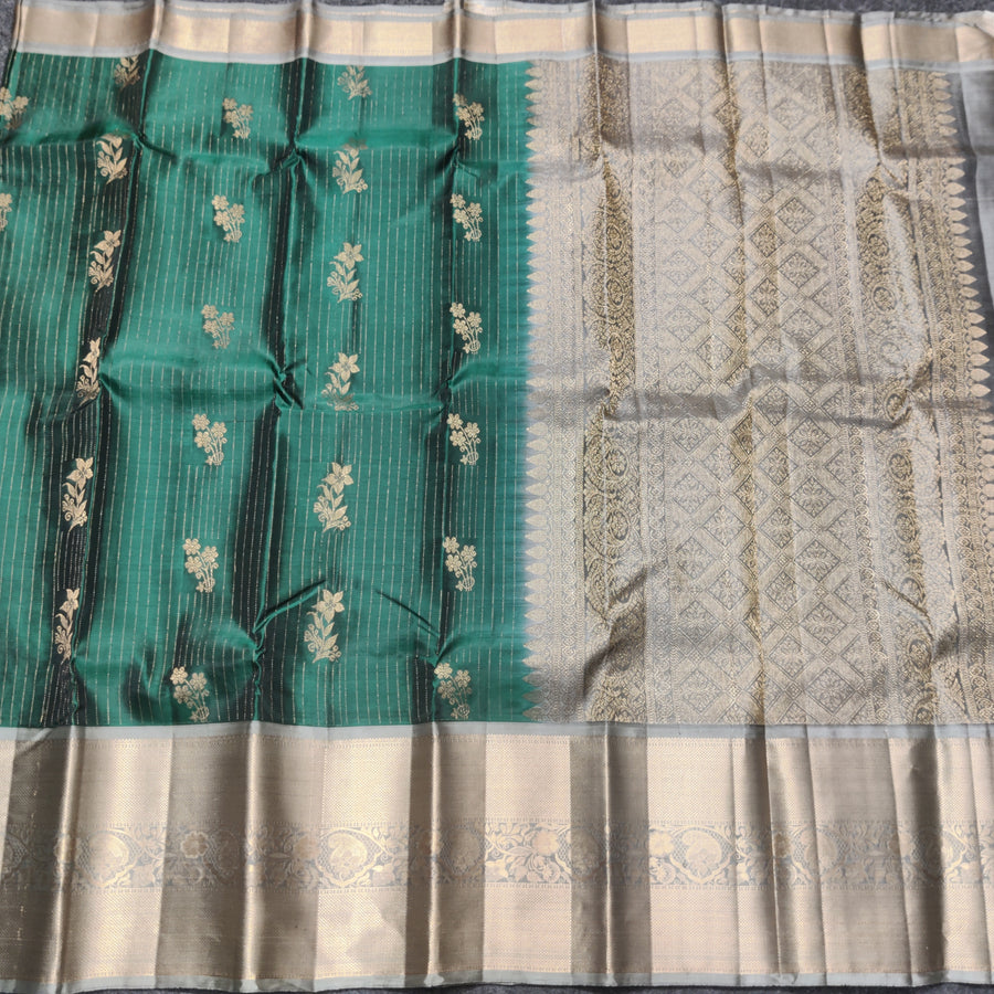 Kanchi Vintage Gap border pattu - KMP340