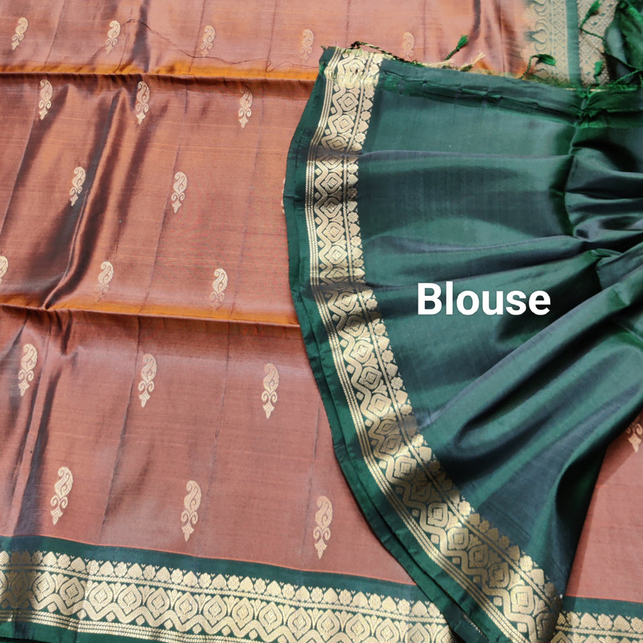 Vintage Lightweight small border pattu - LWP427