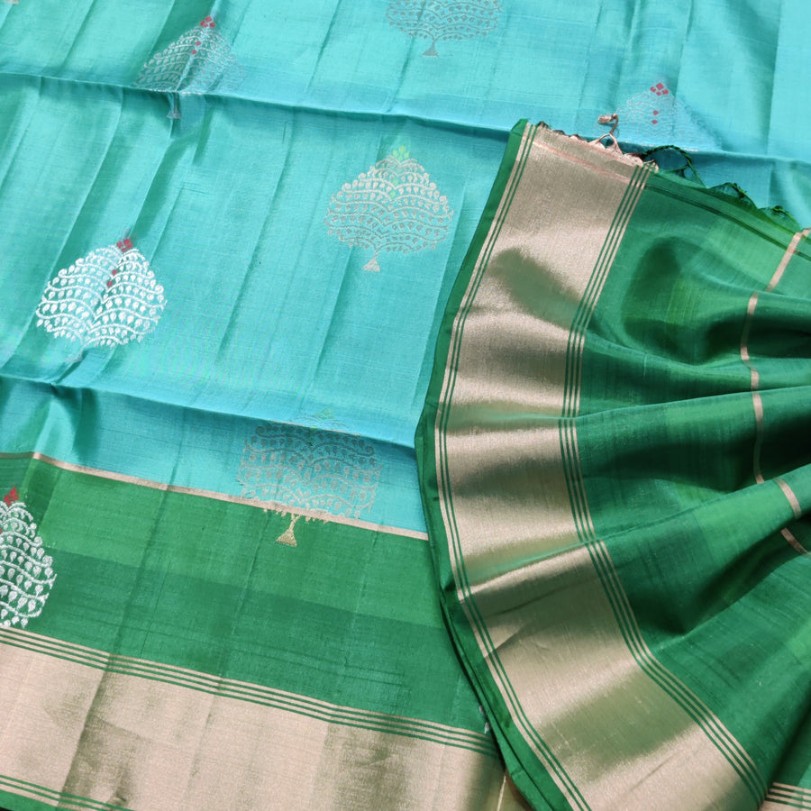 Lightweight pattu Scurt Border Saree - LWP142