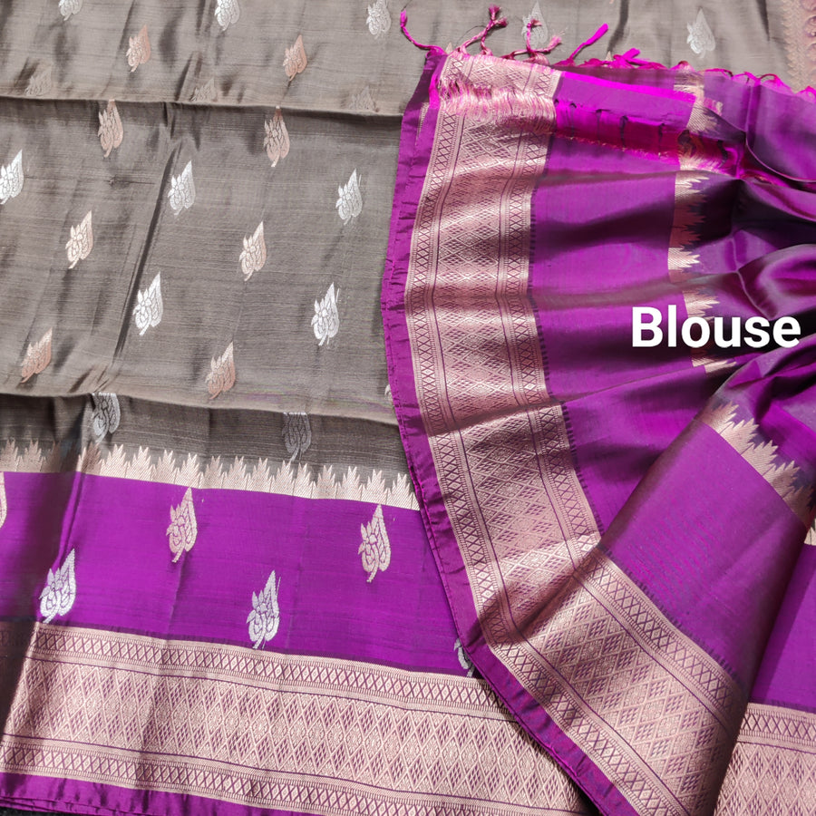 Lightweight pattu Scurt Border Saree - LWP09