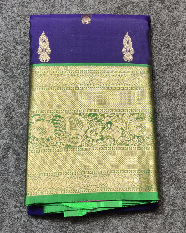 Kanchi Vintage Gap border pattu - KMP251
