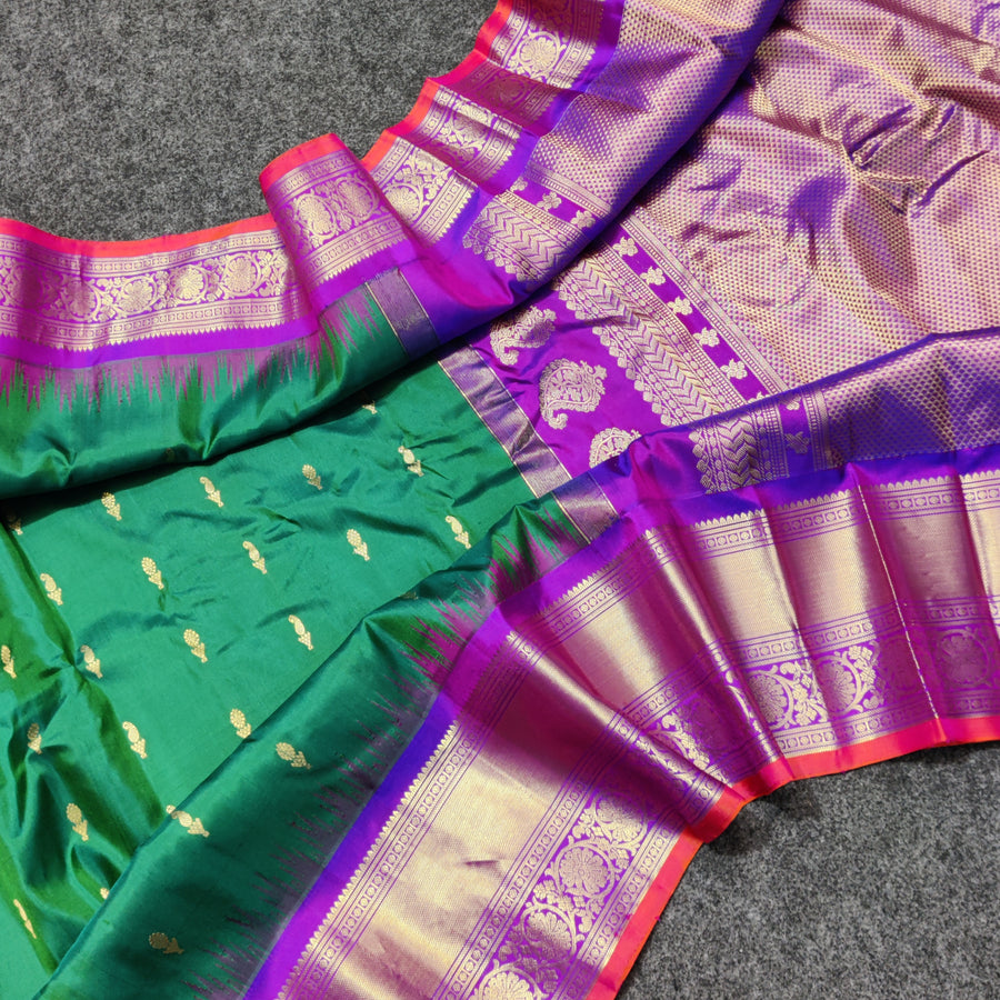 Gadwal Kuttu handloom Pure silk saree - GPS232
