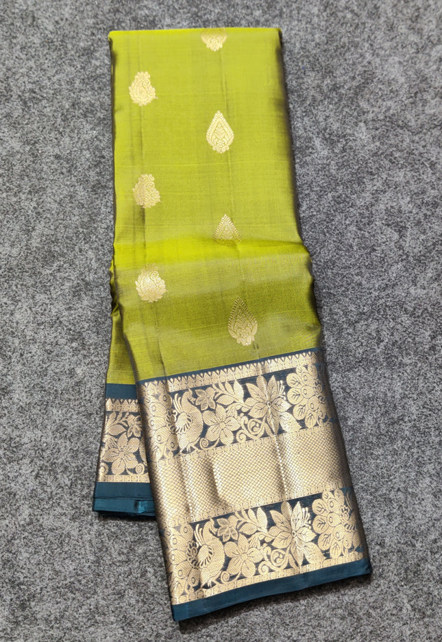Kanchi Vintage Small border pattu - KMP167