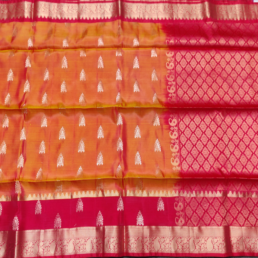Lightweight pattu Scurt Border Saree - LWP356
