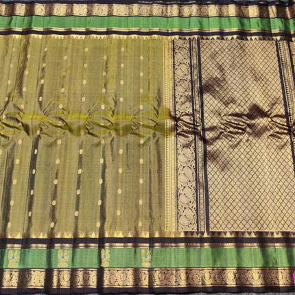 Gadwal Handloom Gap Border saree - GPS92