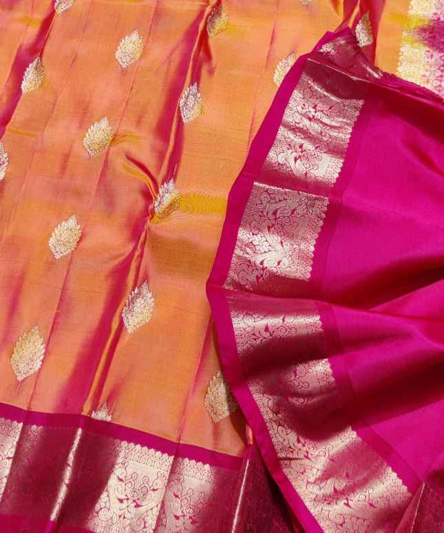 Kanchi pattu Small border saree - KMP95