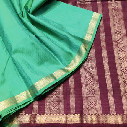 Kanchi pattu small border saree - KMP3017