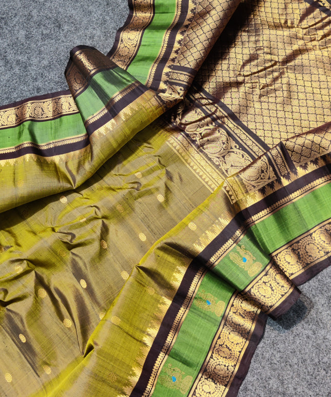 Gadwal Handloom Gap Border saree - GPS92